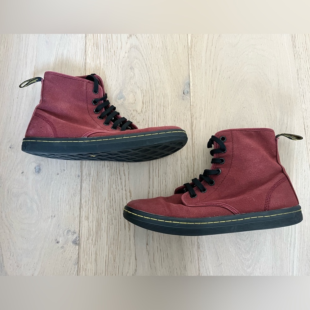 Dr Martens Shoreditch Red Maroon Canvas LaceUp High Top Boots Sneakers US 7 EU38
